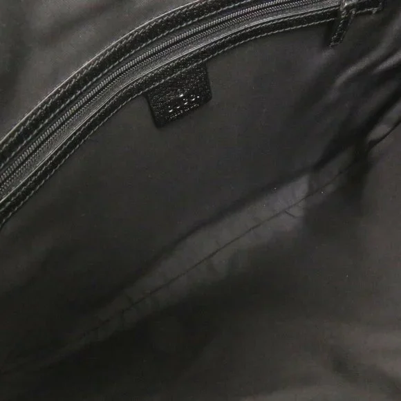 GUCCI Black Leather Shoulder Bag - Picture 6 of 9